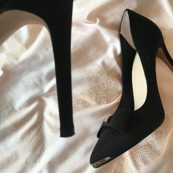 Ted baker black gold bow high heels size 36 5.5 / 6 nwot - Picture 12 of 15